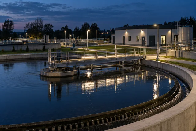 Oczyszczalnie ścieków — oświetlenie obiektu